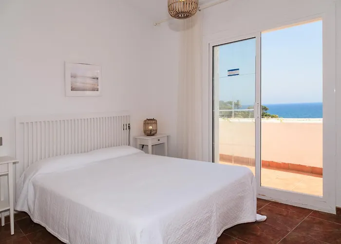 Uhc Casasblancas Family Complex Salou