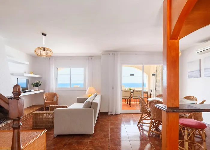 Uhc Casasblancas Family Complex Salou