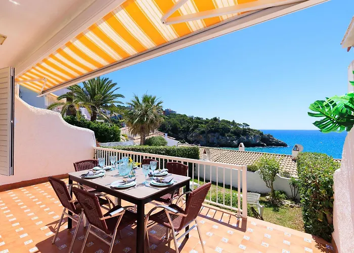 Uhc Casasblancas Family Complex *